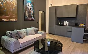 Tresor Delux Apartment